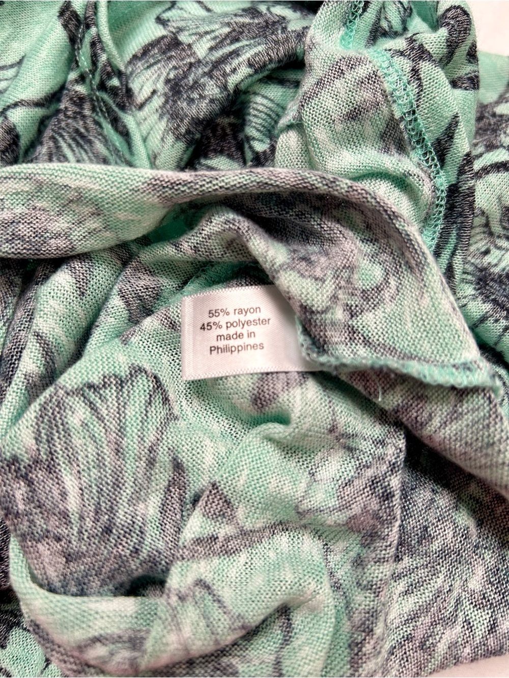 LANE BRYANT MINT GREEN TIE SLEEVE TOP, SIZE 22/24, BLACK SKETCHED FLORAL PRINT - Picture 6 of 7
